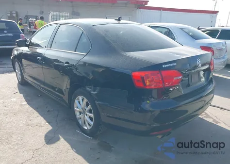 2012 Volkswagen Jetta 2.5L Se z USA, uszkodzony, nr VIN 3VWDX7AJ6CM355377